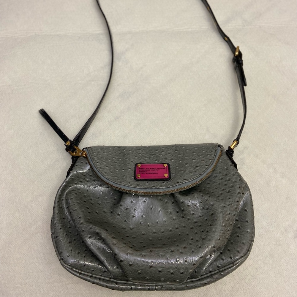 Marc By Marc Jacobs - Picture 3 of 6